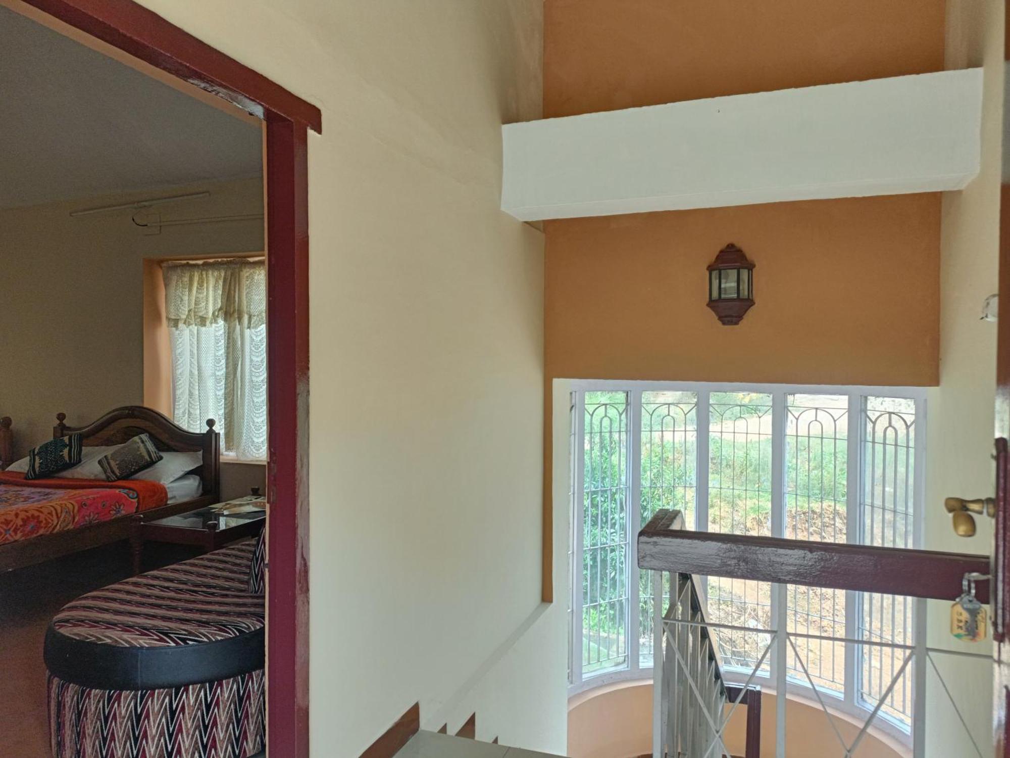 Queens Cottage - Individual Cottage Udagamandalam Exterior foto
